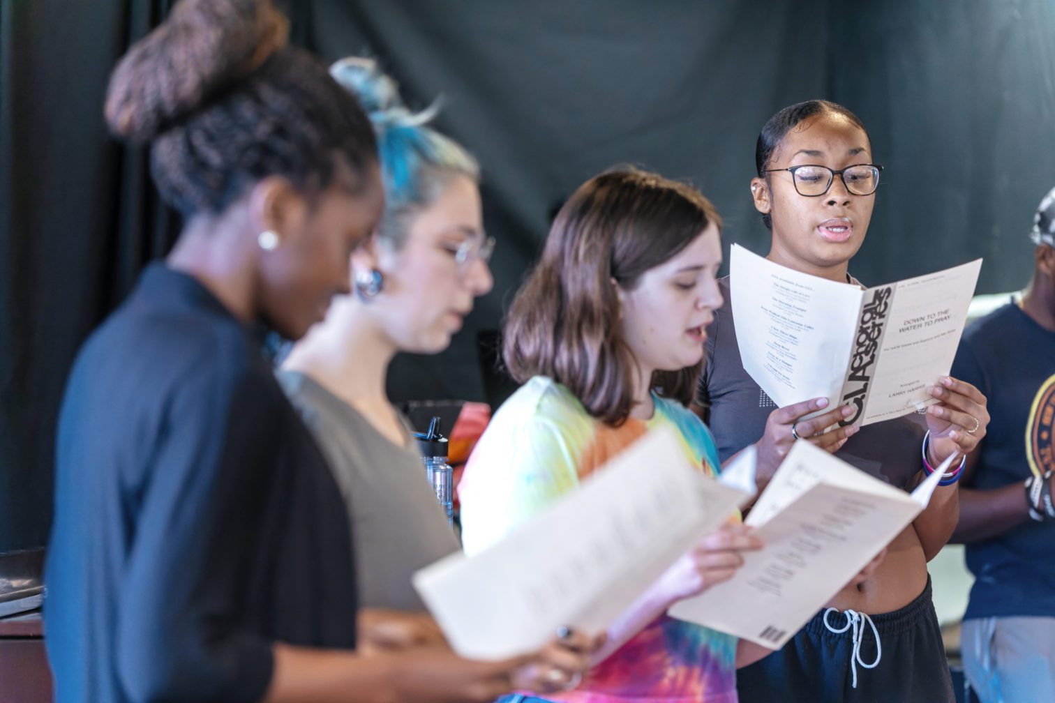 students singing