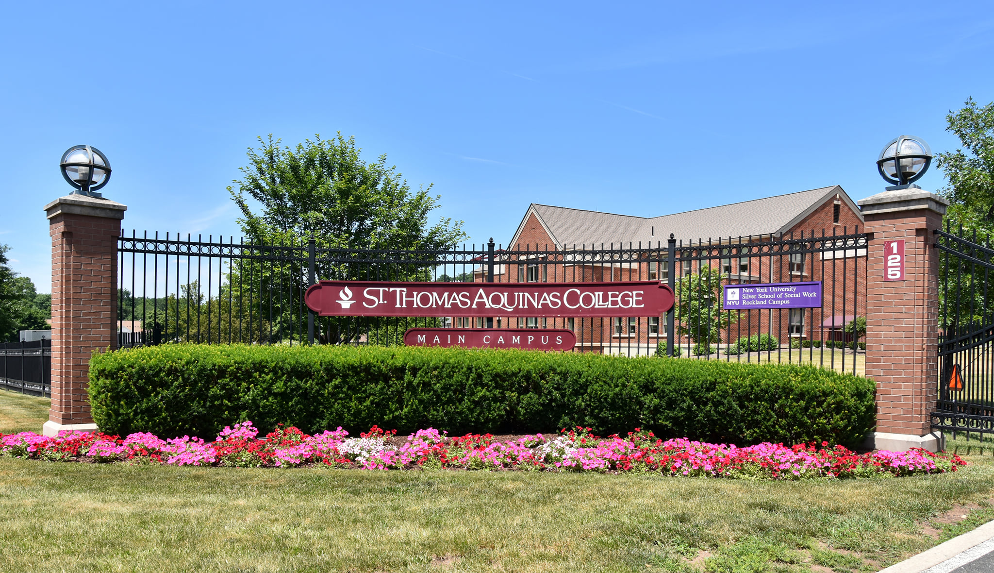 STAC Campus Entrance